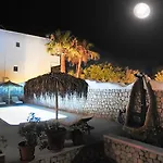 Hotel Avraki