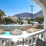 Avraki Hotel
