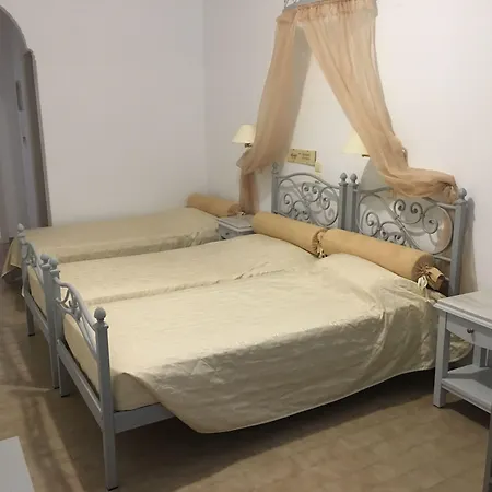 Avraki 3*