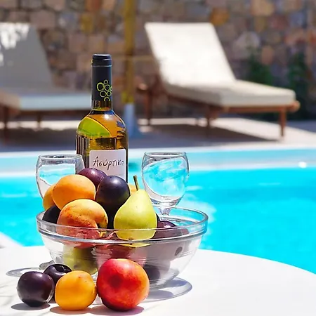 Avraki Hotel 3*