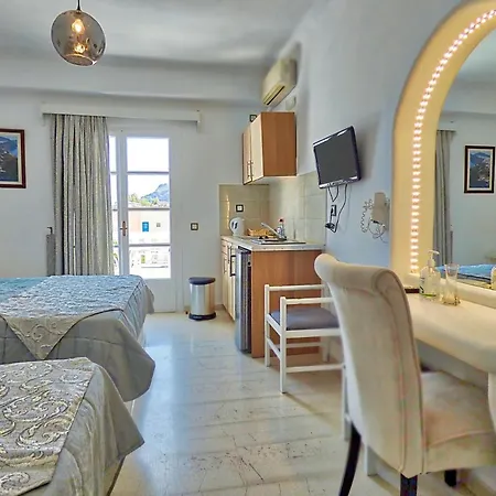Hotel Avraki Kamari (Santorini)