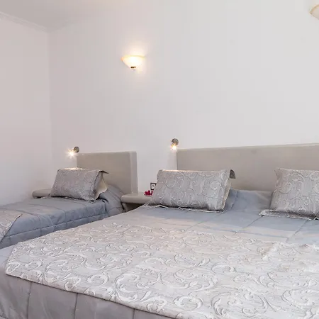 Avraki 3* Kamari (Santorini)