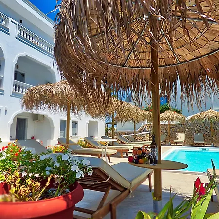 Avraki Hotel