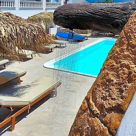 Avraki 3* Камари
