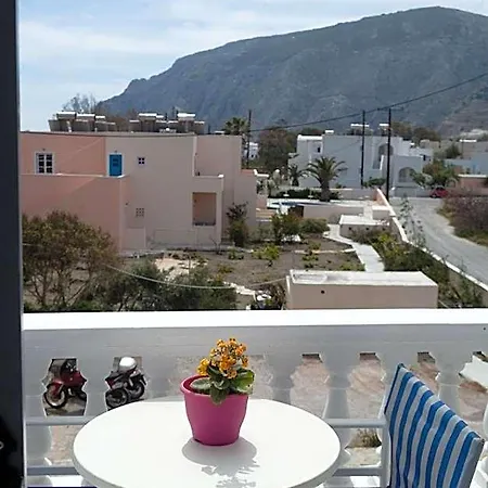 Avraki Hotell 3*