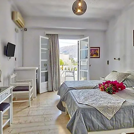 Avraki 3*