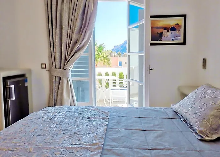 Hotel Avraki Kamari (Santorini)