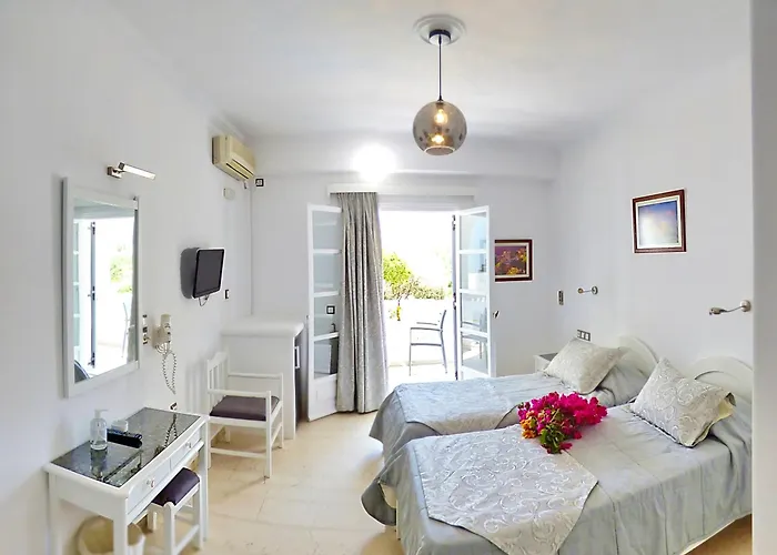 Hotel Avraki Kamari (Santorini)