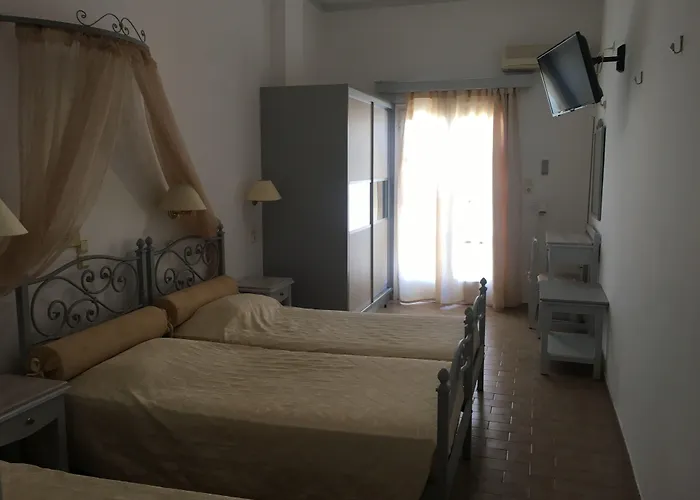 Hotel Avraki Kamari (Santorini)