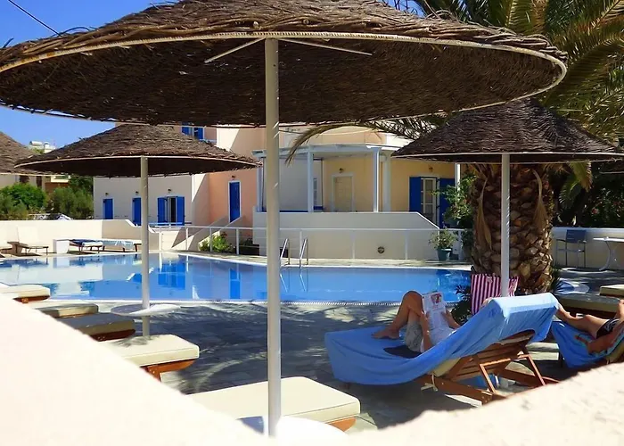 Avraki Hotel Kamari (Santorini)