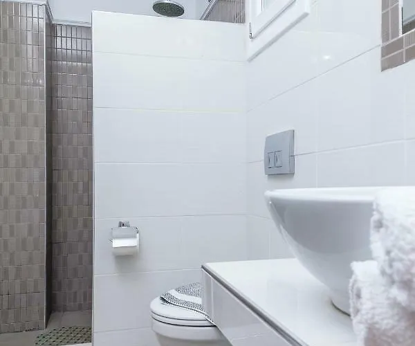 Avraki Kamari (Santorini)