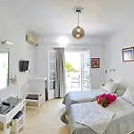 Hotel Avraki Kamári
