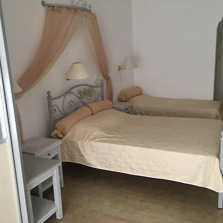 Avraki Kamári